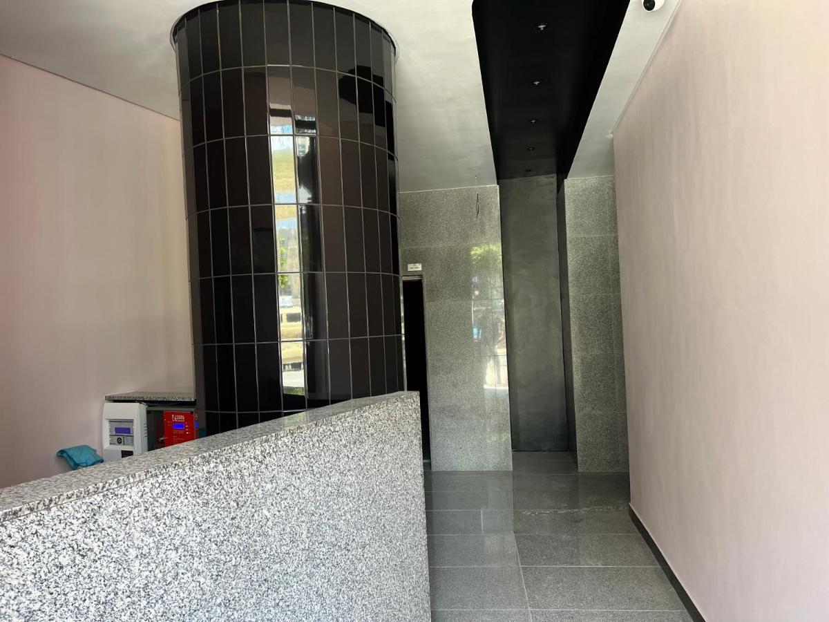 Flamingo Sea Point Sea View Luxury Best Position 1 Bedroom Apartment Queen Size Bed & Inverter For Tv Cape Town Exterior foto